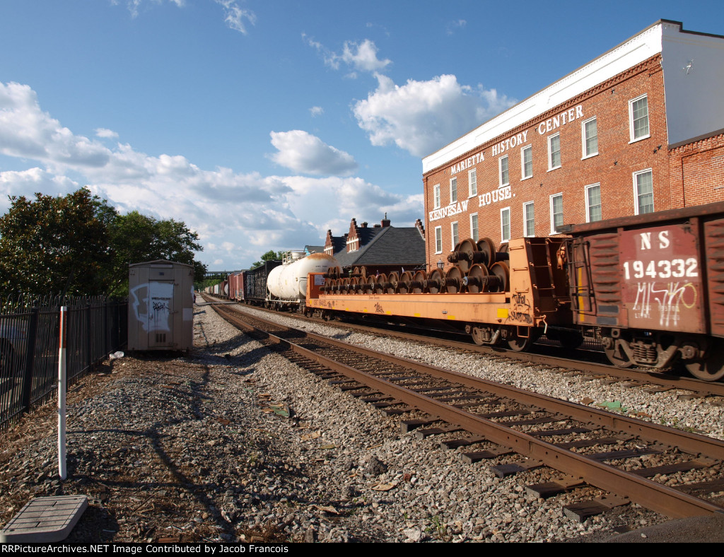 CSXT 994852